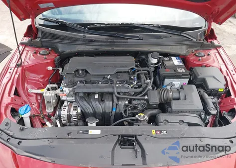 2024 Hyundai Elantra Sel from USA, damaged, VIN KMHLM4DG3RU781923